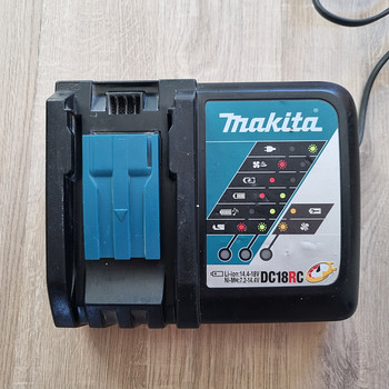Müüa Makita kiirlaadija DC18RC, 7,2-18 V