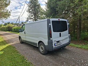 Opel Vivaro (3 foto / 6)