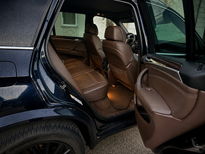 BMW x5 e70 3.0 M-pack (9 foto / 10)