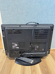 Телевизор Sony 22" (2 фото из 2)