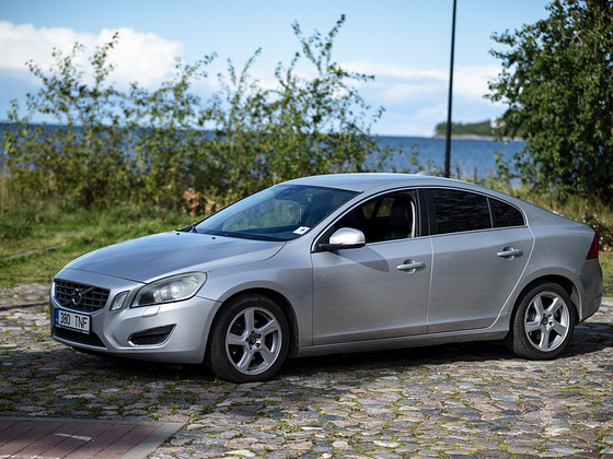 VOLVO S60 2.0 120kW 2010
