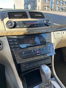Mercedes-Benz E220 CDI 2005 Avantgarde (12 foto / 15)