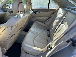 Mercedes-Benz E220 CDI 2005 Avantgarde (13 foto / 15)