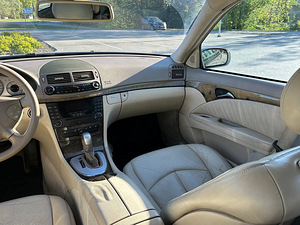 Mercedes-Benz E220 CDI 2005 Avantgarde (11 foto / 15)