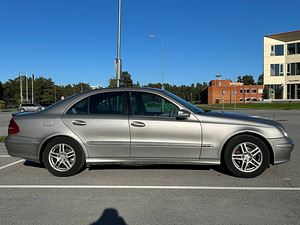 Mercedes-Benz E220 CDI 2005 Avantgarde (2 foto / 15)