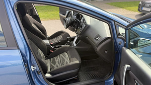 Kia ceed (5 foto / 10)