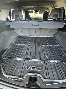 Volvo V60 (9 foto / 10)