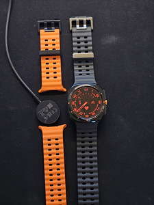 Samsung Galaxy Watch Ultra 32 GB (2 foto / 4)