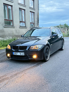 BMW 325 M57 325d 3.0 R6 145 кВт (2 фото из 8)