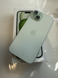 iPhone 15 128GB (1 фото из 4)