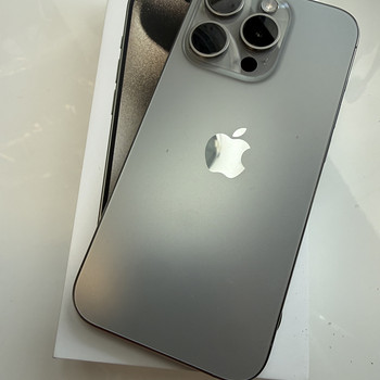 iPhone 15 Pro 256GB