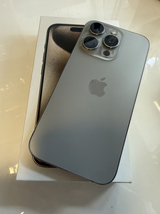 iPhone 15 Pro 256GB (1 фото из 4)