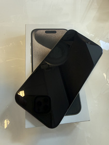 iPhone 15 Pro 256GB (2 фото из 4)