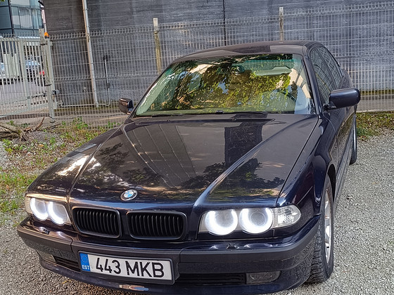 BMW 730D E38