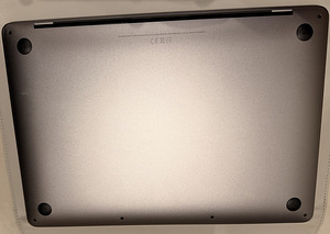 MacBook Pro 13" M1 (16GB RAM/512GB SSD) – Uueväärne, aku 90% (3 foto / 6)