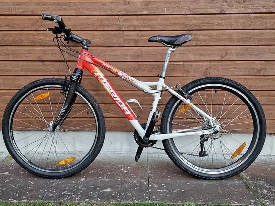 Merida Juliet 100 женский/подростковый горный велосипед — рама 16″, 26″