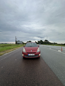 Renault регистрация оплачена (2 фото из 9)