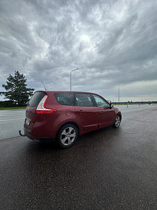Renault регистрация оплачена (6 фото из 9)