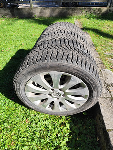 Диски Ronal Škoda + шипованные шины 215/55/17 Triangle IceLink (2 фото из 9)