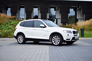 BMW X3 F25 nelikveoline linnamaastur (1 foto / 13)
