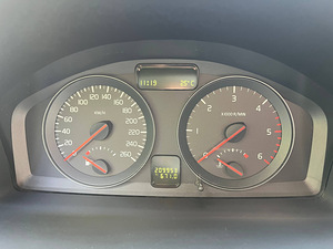 Volvo C30 1.6D 2009 г. (12 фото из 12)