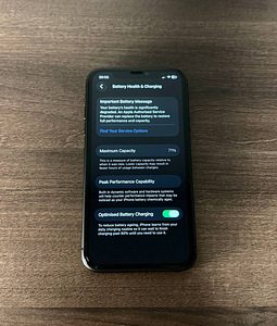 iPhone 11 128GB (4 фото из 4)
