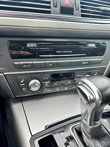 Audi A6 (2 фото из 9)