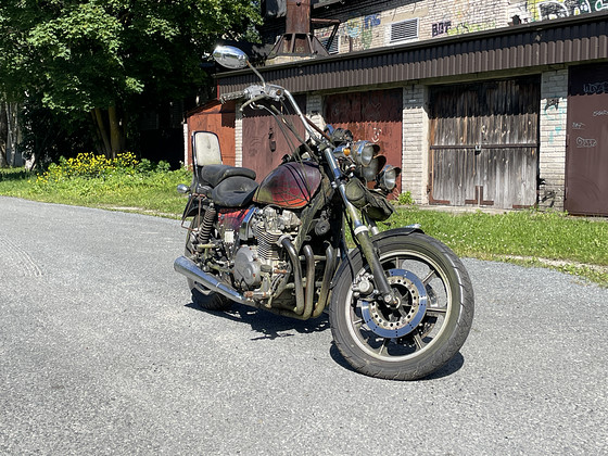 Kawasaki KZ 1000 74kw