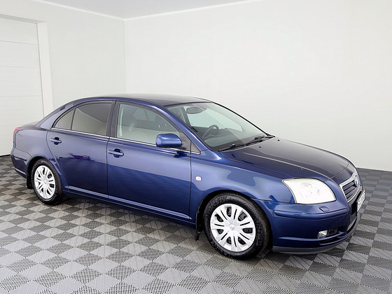 Toyota Avensis Linea Sol 2.0 108kW