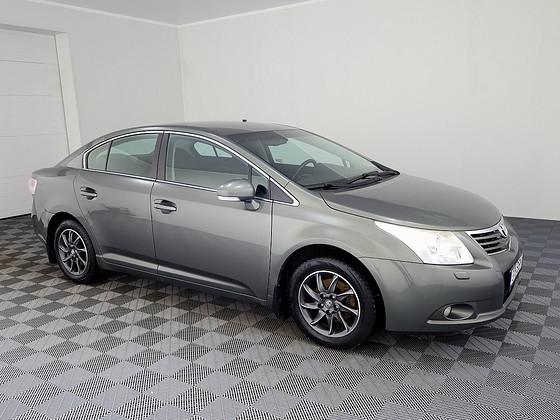 Toyota Avensis Linea Sol 1.8 108kW