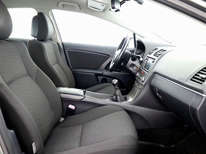 Toyota Avensis Linea Sol 1.8 108kW (6 фото из 8)