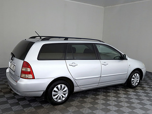 Toyota Corolla Linea Sol A-C 1.4 71kW (3 foto / 8)