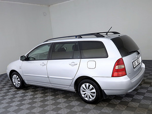 Toyota Corolla Linea Sol A-C 1.4 71kW (4 foto / 8)