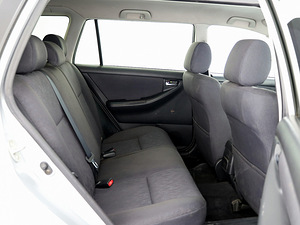 Toyota Corolla Linea Sol A-C 1.4 71kW (7 foto / 8)