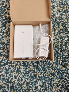 5G внешний роутер ZTE MC889 + Wi‑Fi 6 роутер ZTE T3000 (2 фото из 7)