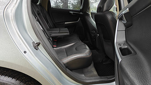Volvo XC60 2.4 D5 129 кВт 2010 г. (11 фото из 15)