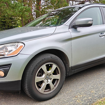 Volvo XC60 2.4 D5 129 кВт 2010 г.