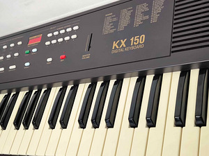 Синтезатор Orla KX150 (2 фото из 3)