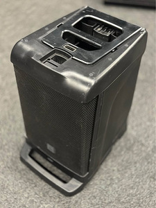 JBL Eon One (4 фото из 5)