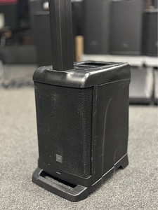 JBL Eon One (2 фото из 5)