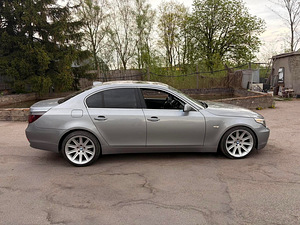 BMW E60 2005 160 кВт (4 фото из 6)