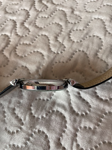 Элегантные часы Armani (3 фото из 6)