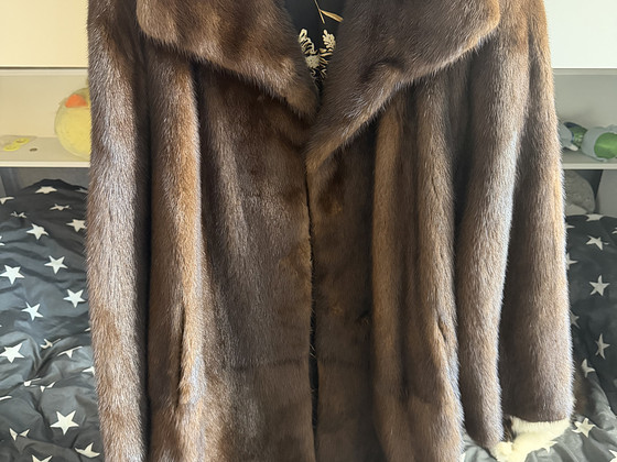 Pruun naaritsakasukas Saga Furs / Коричневая норковая шуба