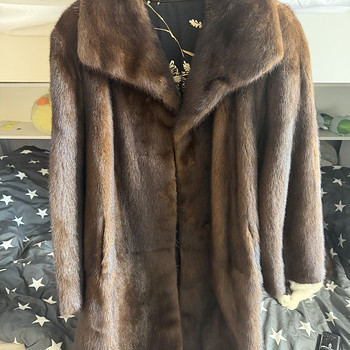 Pruun naaritsakasukas Saga Furs / Коричневая норковая шуба