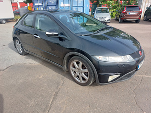 Honda Civic (2 фото из 7)