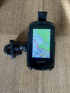 Käsi-GPS Garmin Oregon 600 (7 foto / 7)