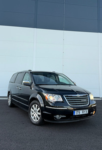 Chryisler Grand Voyager Limited (1 фото из 10)