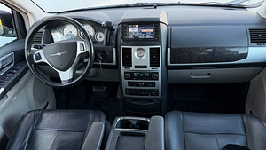 Chryisler Grand Voyager Limited (5 фото из 10)