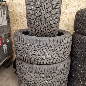 Continental 245/40 R19
