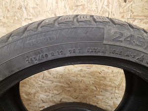 Continental 245/40 R19 (5 foto / 5)